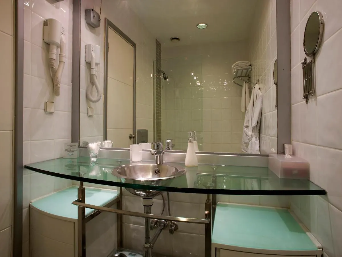 Taxim Suites Residences Istanbul 4*,