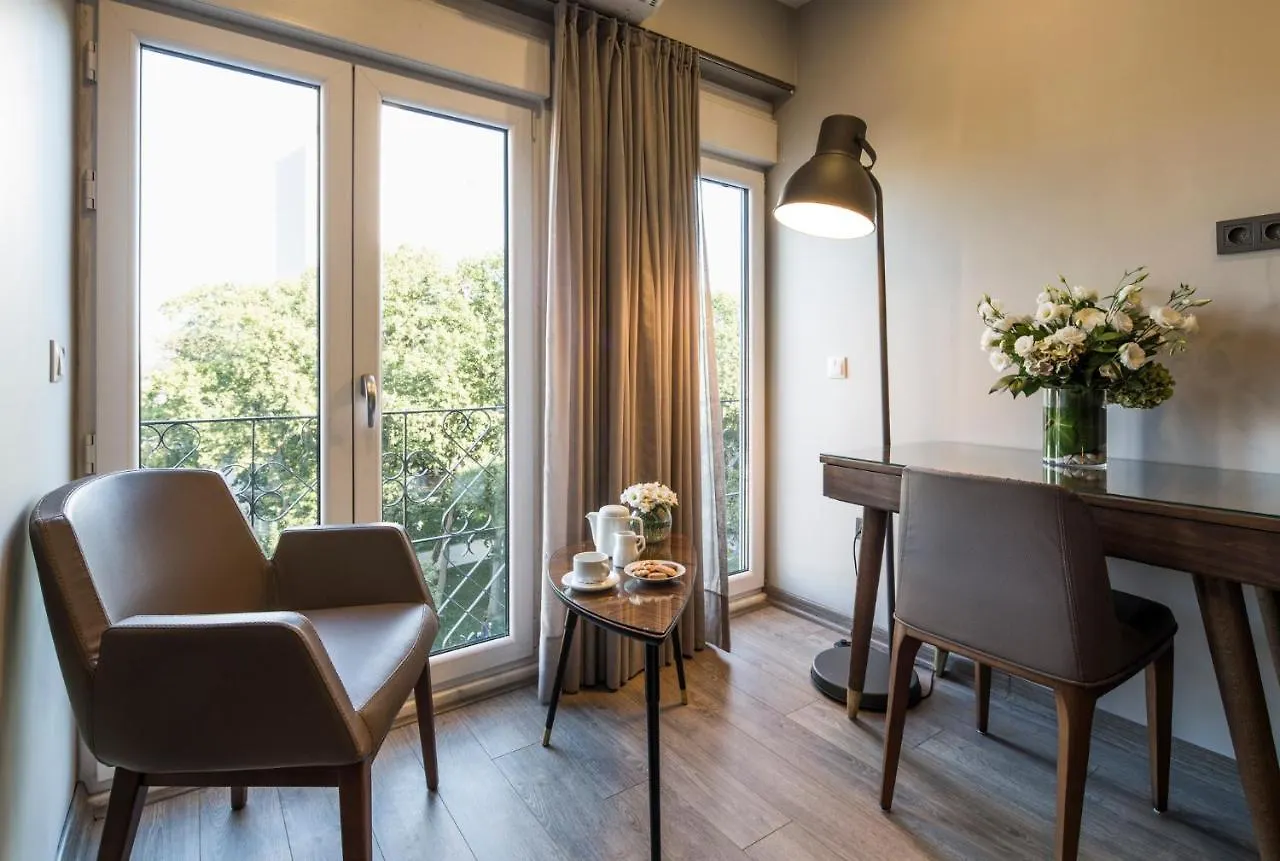 Taxim Suites Residences Istanbul 4*,